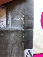 Load image into Gallery viewer, Six Minute War - 33,3 RPM 75P EP Single 11 Track DIY Punk Classic 1980