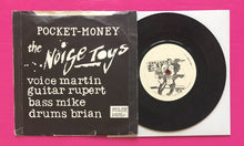 Load image into Gallery viewer, Arthur 2 Stroke / Noise Toys - Wundersea World / Pocket Money 7&quot; Split