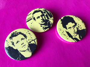 The Clash - Set of 3 Clash metal badges 37mm with 1st LP Artwork