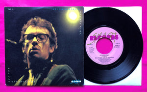 Elvis Costello - Oliver's Army Norwegian Pressing On Smash Records