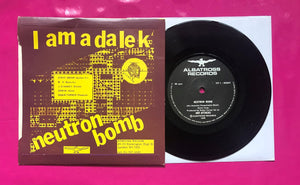 Art Attacks - I Am a Dalek 7" Punk Single Released on Albatross Records in 1978